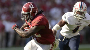 Alabama rolls to win but loses shutout streak