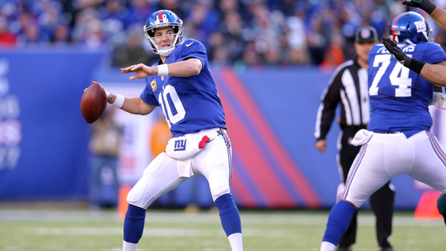 Nov 6, 2016; East Rutherford, NJ, USA; New York Giants quarterback Eli Manning (10) drops back to pass against the Philadelphia Eagles during the third quarter at MetLife Stadium. Photo Credit: Brad Penner-USA TODAY Sports