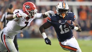 Auburn WR Stove reportedly tears ACL in spring