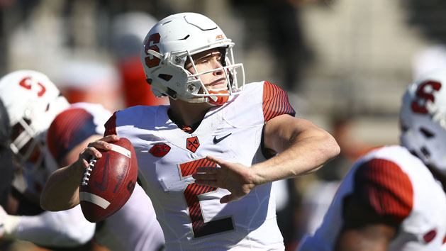 Nov 3, 2018; Winston-Salem, NC, USA; Syracuse Orange quarterback Eric Dungey (2) looks to pass in the second quarter against the Wake Forest Demon Deacons at BB&T Field. Photo Credit: Jeremy Brevard-USA TODAY Sports