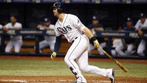 MLB Notebook: Giants acquire All-Star 3B Longoria
