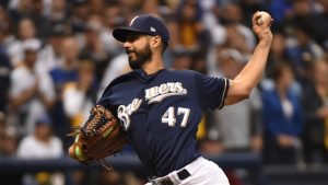 White Sox agree to 1-year deal with LHP Gonzalez