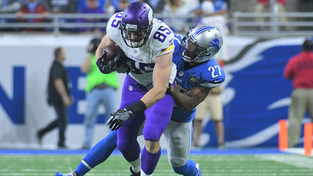 Nov 24, 2016; Detroit, MI, USA; Minnesota Vikings tight end Rhett Ellison (85) is tackled by Detroit Lions free safety Glover Quin (27) during the second quarter of a NFL game on Thanksgiving at Ford Field. Photo Credit: Tim Fuller-USA TODAY Sports