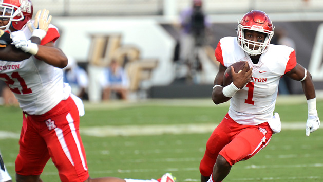 Oct 24, 2015; Orlando, FL, USA; Houston Cougars quarterback Greg Ward Jr. (1) runs the ball in the first half against the UCF Knights at Bright House Networks Stadium. Mandatory Credit: Jonathan Dyer-USA TODAY Sports