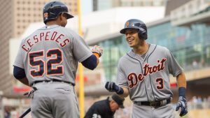 Tigers beat Twins behind Kinsler, Price