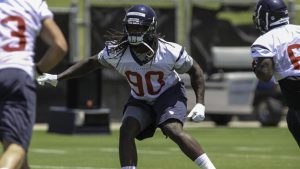 Texans LB Clowney day-to-day with back injury
