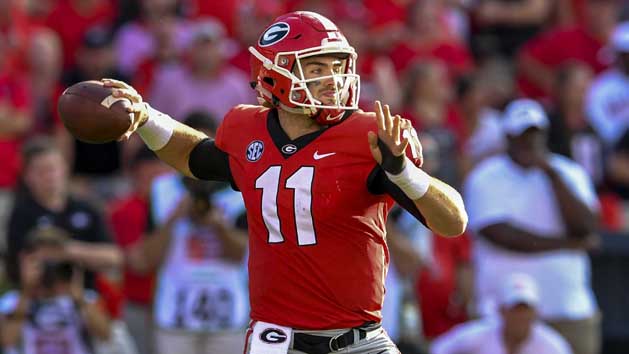 Sep 29, 2018; Athens, GA, USA; Georgia Bulldogs quarterback Jake Fromm (11) passes against the Tennessee Volunteers during the second half at Sanford Stadium. Photo Credit: Dale Zanine-USA TODAY Sports