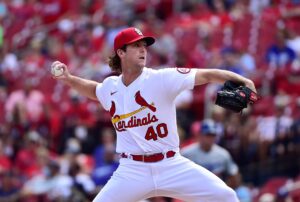 Cards hope to bolster playoff hopes at Brewers