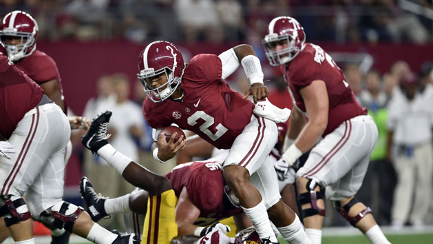 Sep 3, 2016; Arlington, TX, USA; Alabama Crimson Tide quarterback Jalen Hurts (2) runs during the third quarter against the USC Trojans at AT&T Stadium. Photo Credit: Jerome Miron-USA TODAY Sports