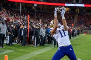 Morris to McMillan Pulls It Out for Washington
