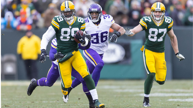 NFL: Minnesota Vikings at Green Bay Packers