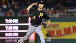 Yankees acquire RHP Jameson Taillon from Pirates