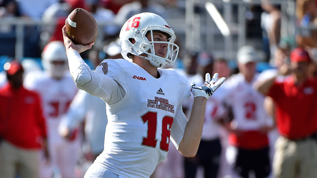 Dec 2, 2017; Boca Raton, FL, USA; Florida Atlantic Owls quarterback Jason Driskel (16) attempts a pass against the North Texas Mean Green during the second half at FAU Football Stadium. Photo Credit: Jasen Vinlove-USA TODAY Sports