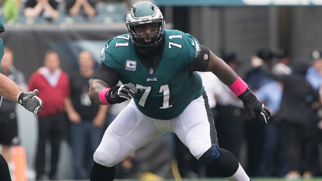 Oct 8, 2017; Philadelphia, PA, USA; Philadelphia Eagles offensive tackle Jason Peters (71) in action against the Arizona Cardinals at Lincoln Financial Field. Photo Credit: Bill Streicher-USA TODAY Sports