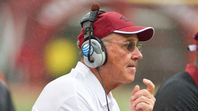 NCAA Football: Alabama at Arkansas