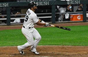 Cubs, White Sox OK to boost early-season capacity