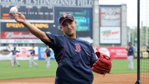 Red Sox expect improved offense from rookie SS Iglesias