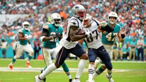 Patriots visit Dolphins as historic road favorites