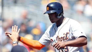 Tigers to leave struggling Upton in No. 2 slot
