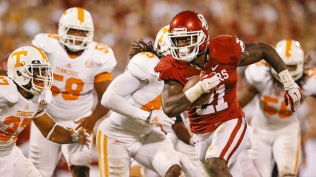 NCAA Football: Tennessee at Oklahoma