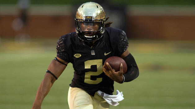 Sep 1, 2016; Winston-Salem, NC, USA; Wake Forest Demon Deacons quarterback Kendall Hinton (2) runs the ball during the first quarter against the Tulane Green Wave at BB&T Field. Photo Credit: Jeremy Brevard-USA TODAY Sports