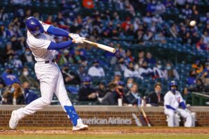 Bryant expected to make Giants debut on Sunday