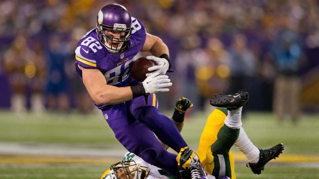 NFL: Green Bay Packers at Minnesota Vikings