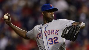 Rockies set to sign RHP Hawkins