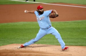 Report: White Sox acquire RHP Lynn from Rangers