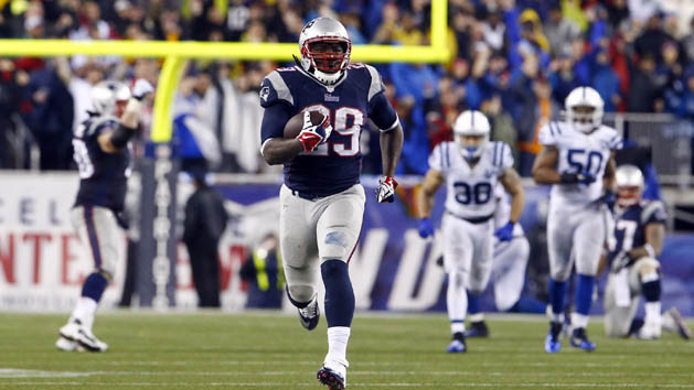 NFL: Divisional Round-Indianapolis Colts at New England Patriots