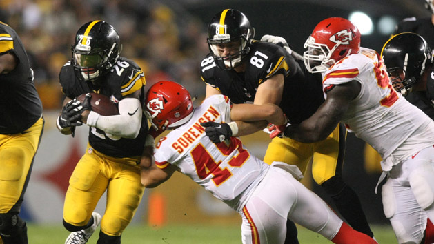 Le'Veon Bell (26) had his suspension reduced to from three games to four. Photo Credit: Don McPeak-USA TODAY Sports
