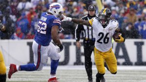 Packers’ Rodgers, Steelers’ Bell top players of week