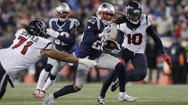 Cornerback Logan Ryan (26) will need to play well going up against Atlanta's explosive offense. Photo Credit: David Butler III-USA TODAY Sports