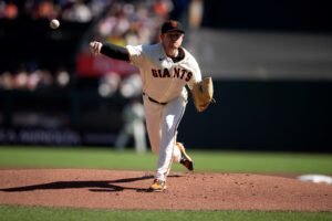 Giants host talented Dodgers in Game 1 of NLDS