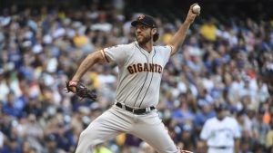Dodgers have to contend with Giants ace Bumgarner