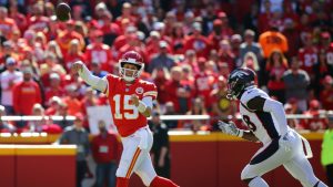 Mahomes, K.C. with major aspirations as Texans visit