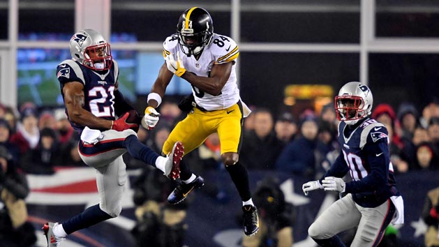 Jan 22, 2017; Foxborough, MA, USA; New England Patriots cornerback Malcolm Butler (21) breaks up a pass intended for Pittsburgh Steelers tight end David Johnson (82) during the first quarter in the 2017 AFC Championship Game at Gillette Stadium. Photo Credit: James Lang-USA TODAY Sports