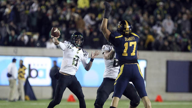 NCAA Football: Oregon at California