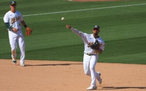 Blue Jays, Semien agree on 1-year deal