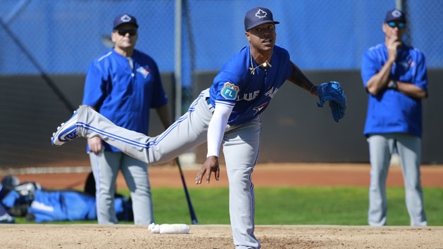 Feb 22, 2016; Dunedin, FL, USA; Toronto Blue Jays starting pitcher Marcus Stroman (6) throws a bullpen session at Bobby Mattick Training Center. Photo Credit: Kim Klement-USA TODAY Sports