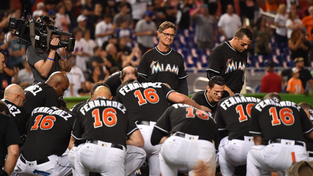 Sep 26, 2016; Miami, FL, USA; Miami Marlins manager Don Mattingly watches as his team takes a knee around the pitchers mound to honor teammate starting pitcher Jose Fernandez after defeating the New York Mets 7-3 at Marlins Park. Photo Credit: Jasen Vinlove-USA TODAY Sports