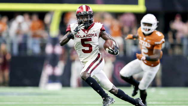 Dec 1, 2018; Arlington, TX, USA; Oklahoma Sooners wide receiver Marquise Brown (5) runs during the game against the Texas Longhorns in the Big 12 Championship game at AT&T Stadium. Photo Credit: Kevin Jairaj-USA TODAY Sports
