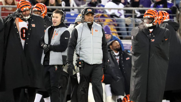 Dec 31, 2017; Baltimore, MD, USA; Cincinnati Bengals head coach Marvin Lewis on the sidelines during the game against the Baltimore Ravens at M&T Bank Stadium. Photo Credit: Mitch Stringer-USA TODAY Sports