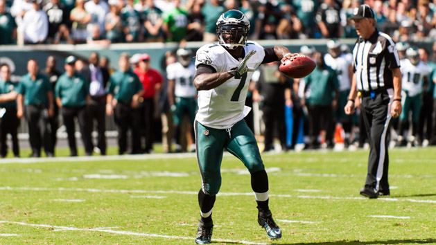 NFL: San Diego Chargers at Philadelphia Eagles