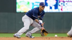 Brewers make personnel moves before facing Mets