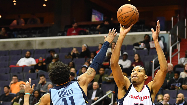 Jan 18, 2017; Washington, DC, USA; Washington Wizards forward Otto Porter Jr. (22) shoots over Memphis Grizzlies guard Mike Conley (11) during the second half at Verizon Center. Washington Wizards won 104 - 101. Photo Credit: Brad Mills-USA TODAY Sports