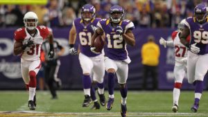 Big trades stir up NFL on eve of free agency