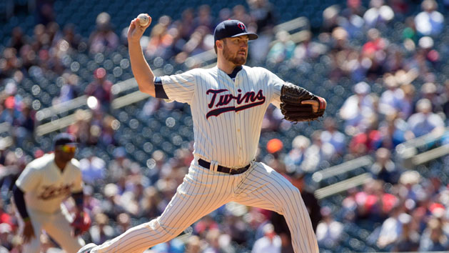 MLB: Detroit Tigers at Minnesota Twins