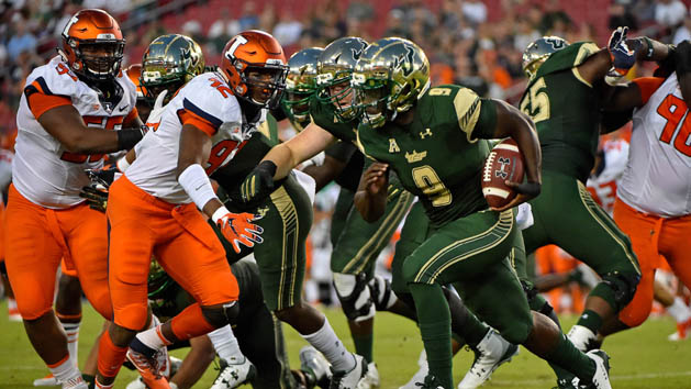 Sep 15, 2017; Tampa, FL, USA; South Florida Bulls quarterback Quinton Flowers (9) runs the ball against the Illinois Fighting Illini during the first half at Raymond James Stadium. Photo Credit: Jasen Vinlove-USA TODAY Sports