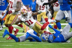 49ers Mostert to miss 8 weeks; Verrett has torn ACL